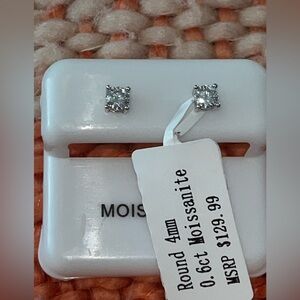 NEW Moissanite 0.6 Carat Studs